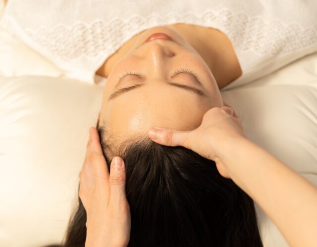 自律神経が乱れてるサイン？「眉間のコリ」が教えてくれます