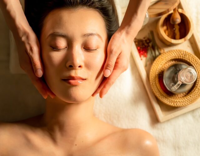 頭をほぐすとリフトアップ？実は“むくみだけじゃない”んです！